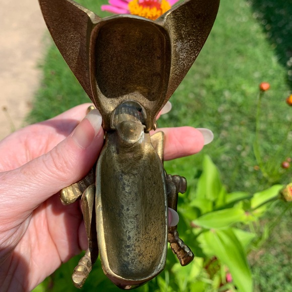 Brass Fly ashtray - Picture 3 of 12